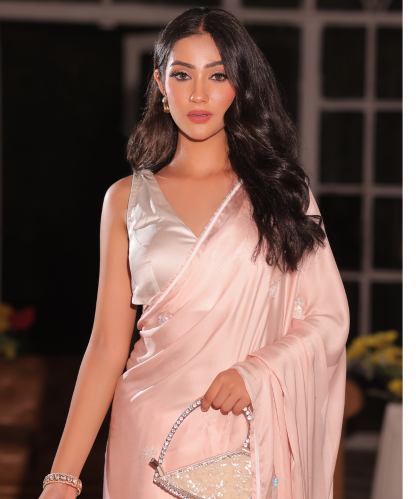 Light pink saree